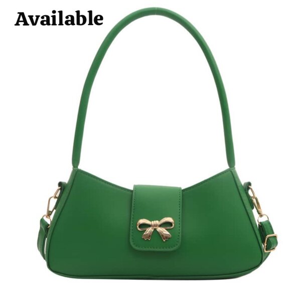 Ribbon green bag.