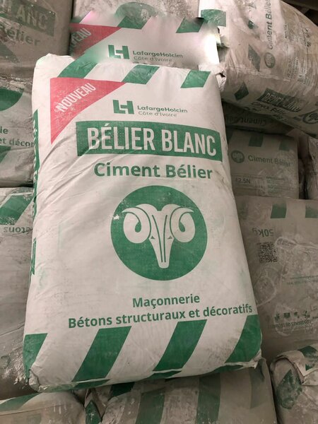 Bélier Blanc Ciment Maçonnerie