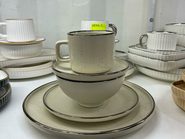 Сервис на 6 персон 34 предмета.