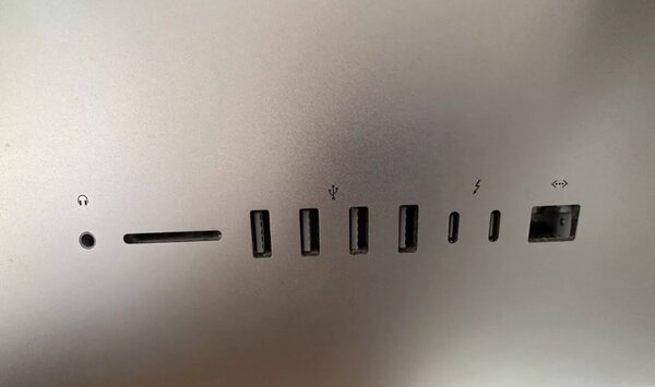 21.5 inch iMac, 2017