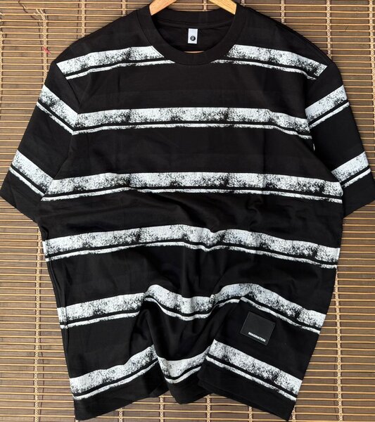 T-shirt tendance pour hommes