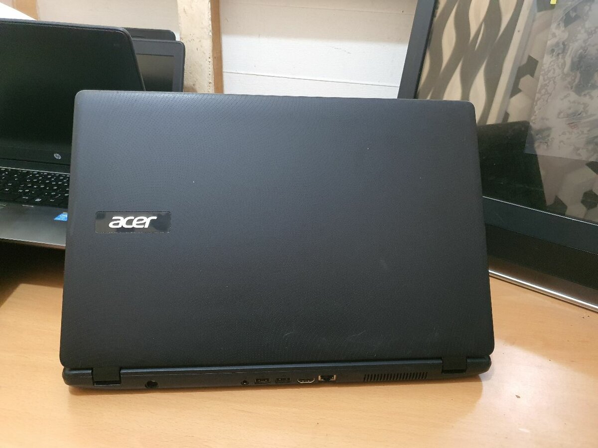 Acer Aspire ES1-531