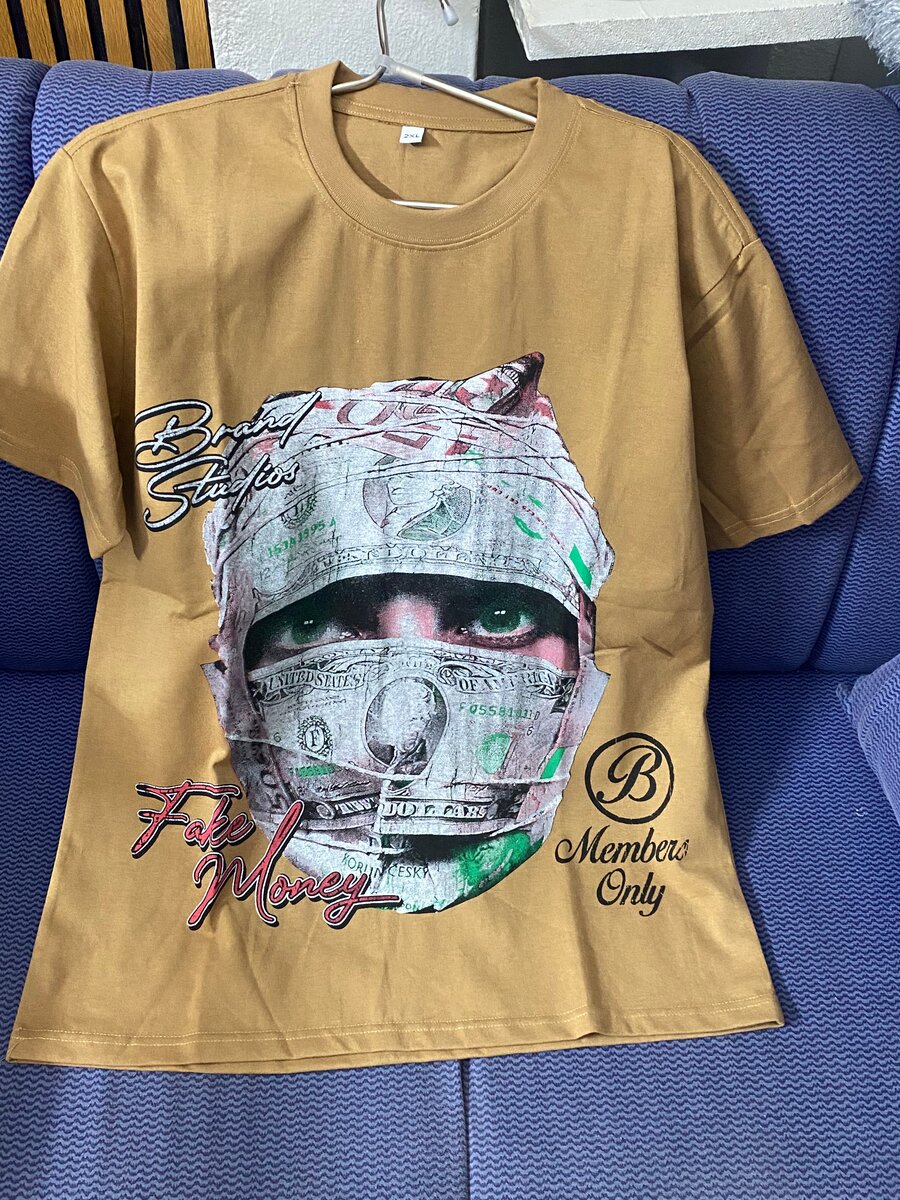 T-shirt "Fake Money"