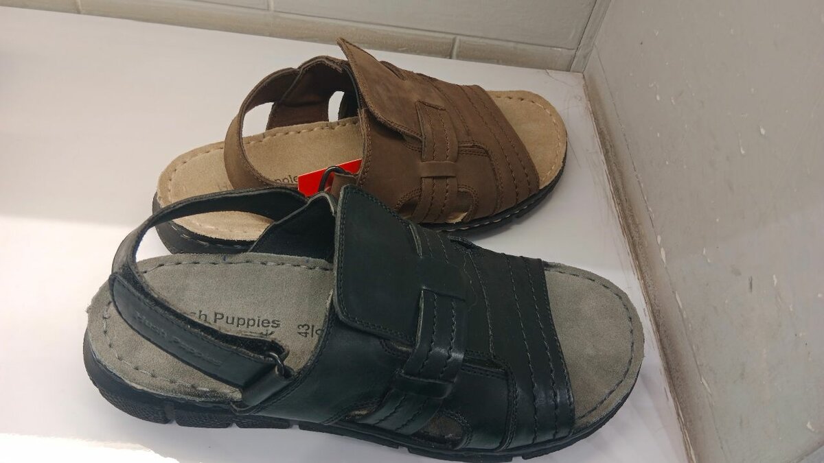 Sandal