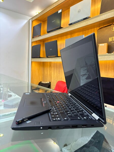 *LENOVO THINKPAD x380 YOGA