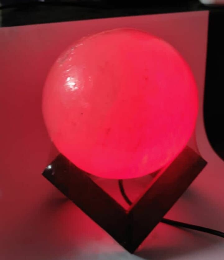 Himalayan Salt Moon Wooden Cottage Design with Multi