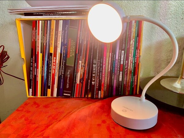 Lampe LED de bureau rechargeab