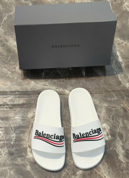 Claquettes Balenciaga blanches