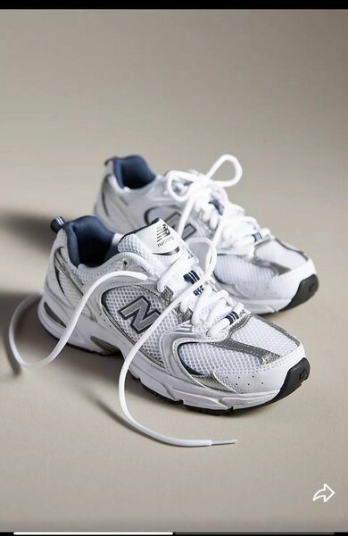 Baskets blanches confortables