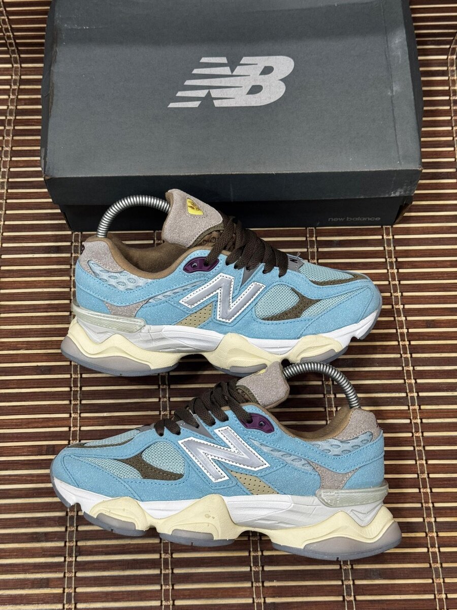 New Balance 9060