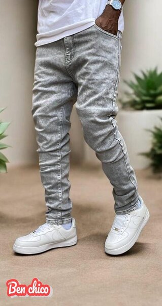Jeans slim fit homme tendance