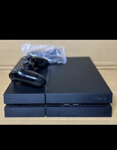 Console Sony PS4 avec Manette
