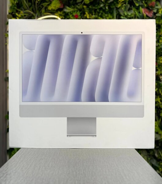 Apple iMac Retina M4 (2024)