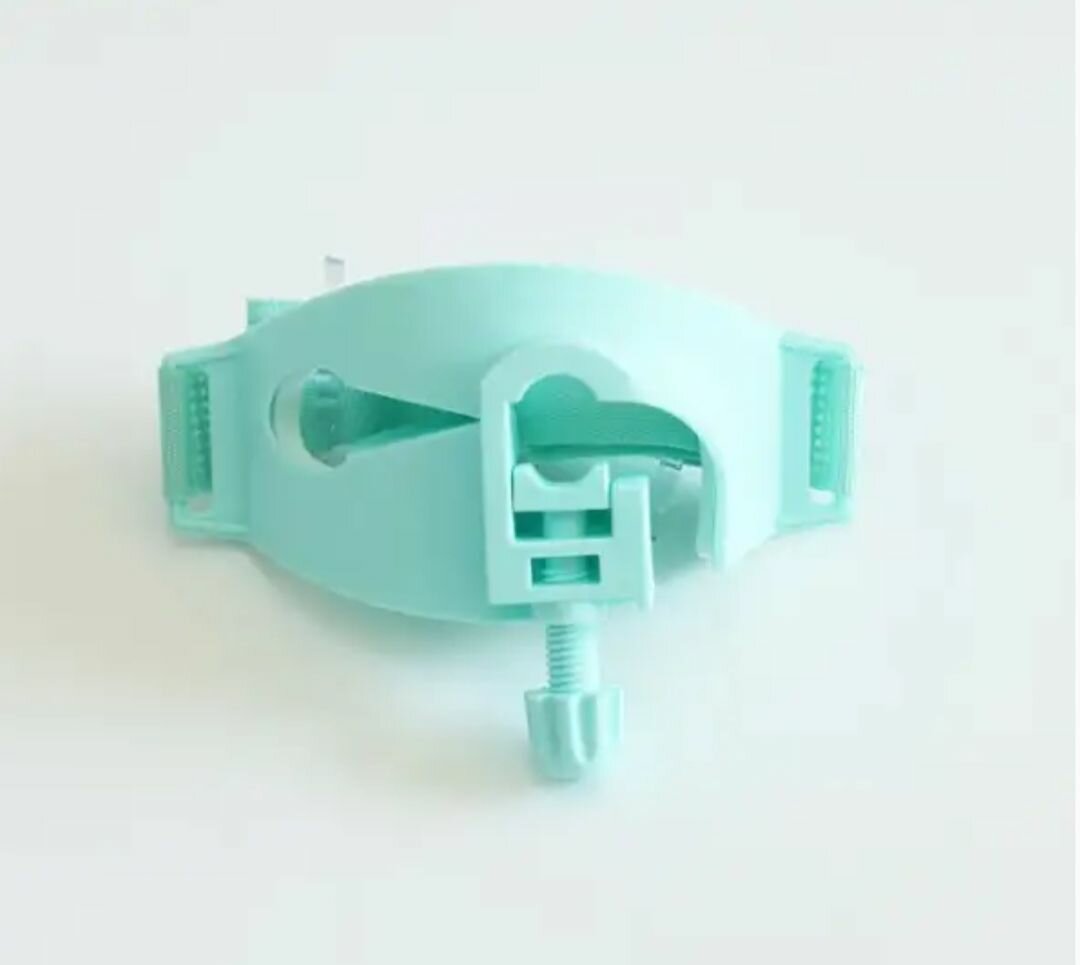 Endotracheal Tube Holder