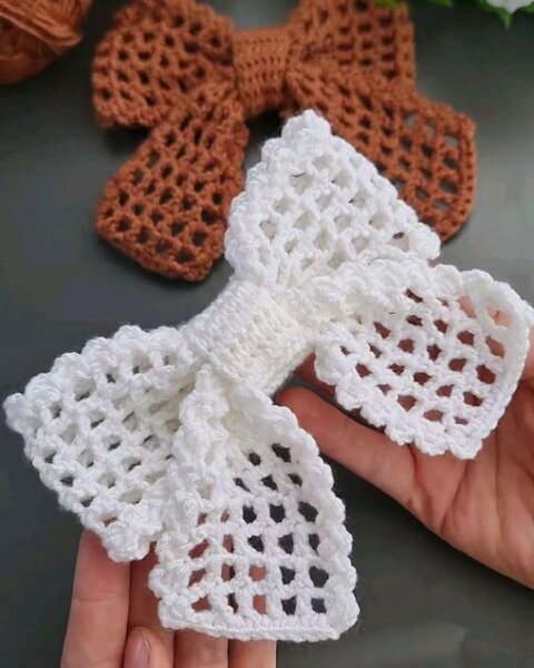 Chouchou noeud crochet coloré