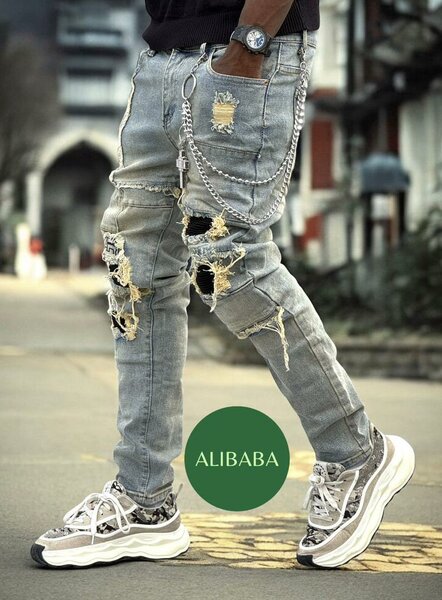 Jeans déchirés homme tendance