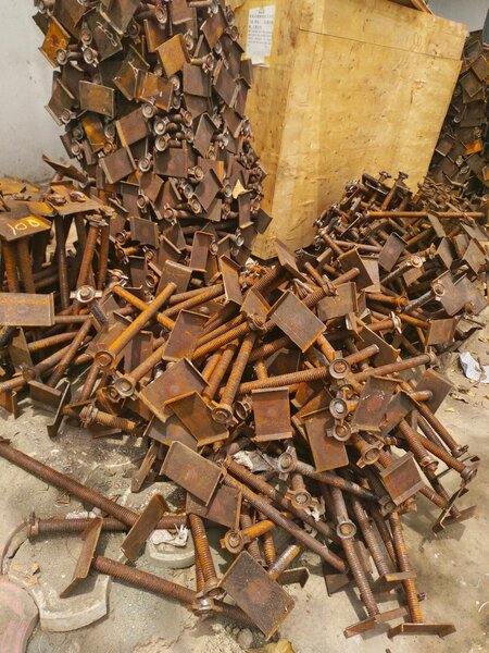 5 stars Chinese bamboo marine plywood boards, steel pipes