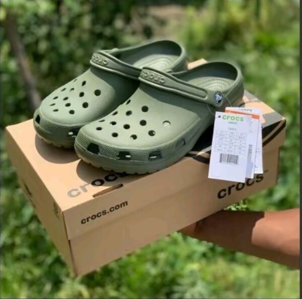 Crocs 