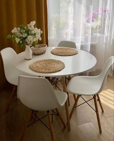 Столы и стулья ( комплекты)