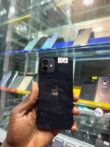 iPhone 12 simple 128 giga