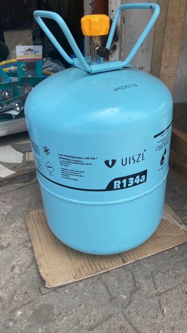 Cylinder 134a Gas