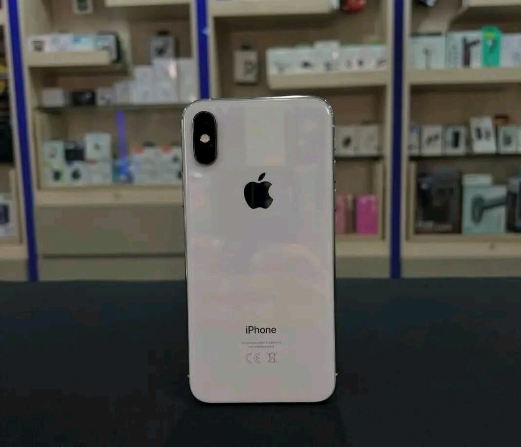 iPhone XS /64GB