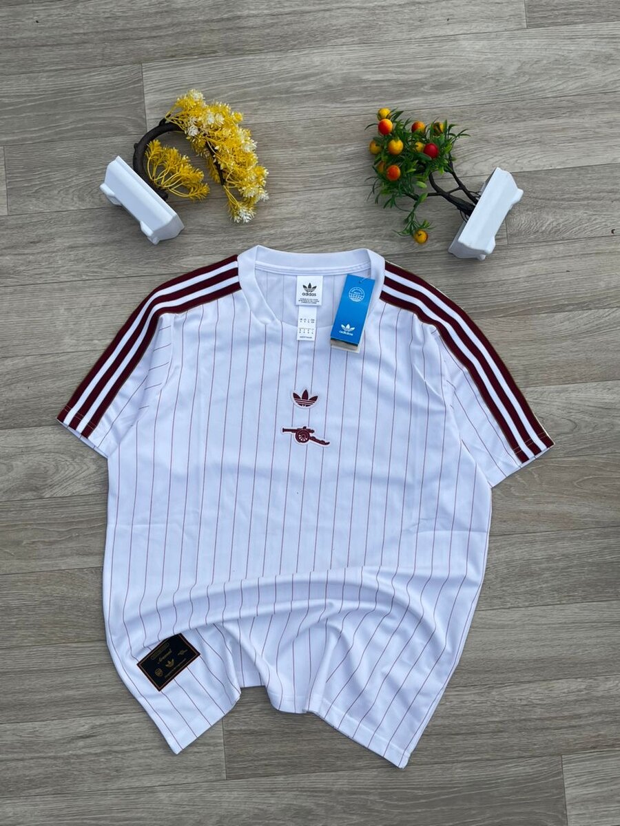 T-shirt Blanc à Rayures Adidas