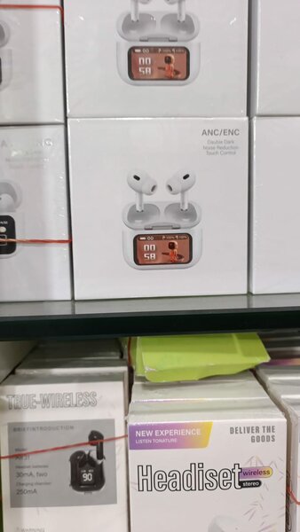 LED airpods pro