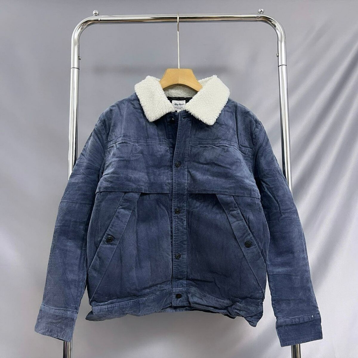 Corduroy jacket with borg collar