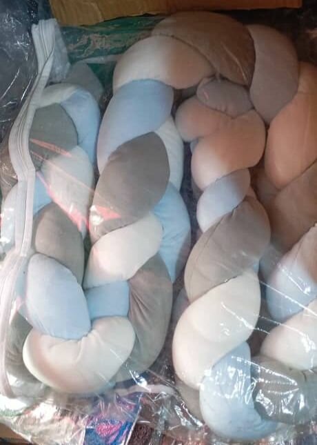 Tour de lit tressé bébé