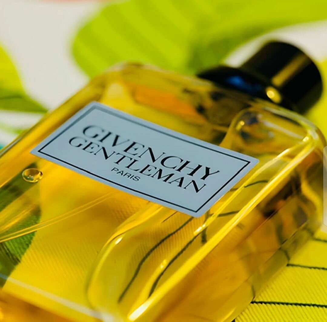 Givenchy Gentleman  Paris