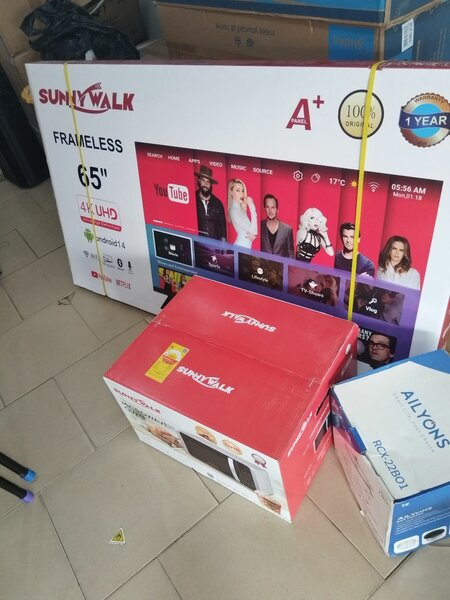 Good sunny walk TV 65inch android