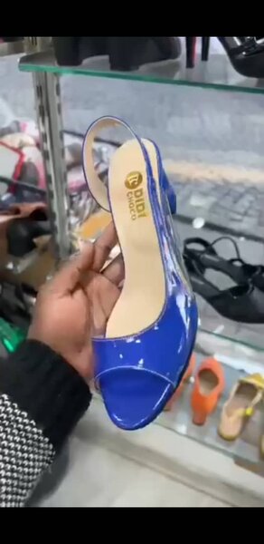 Sandales à talons blocs élégantes