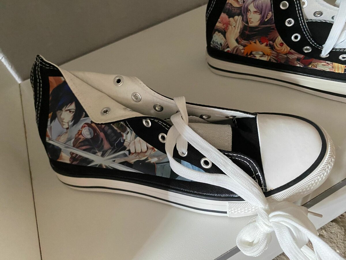 Naruto converse