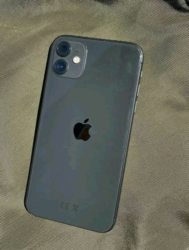 iPhone 11 noir