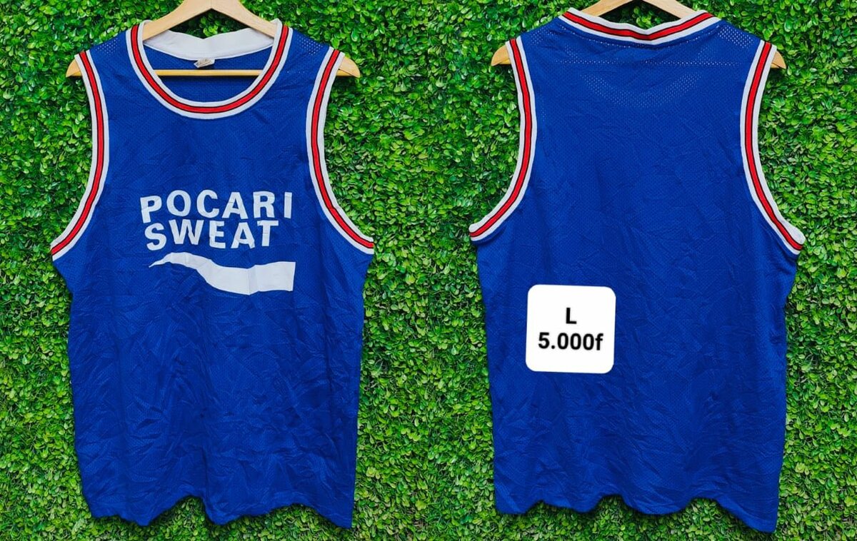 Maillot de sport noir