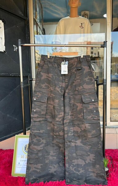 Pantalon cargo