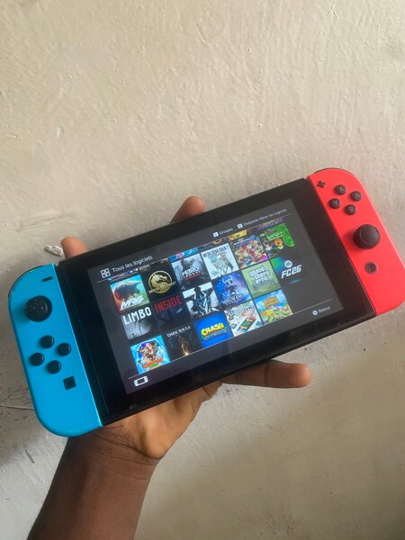 Nintendo Switch Console