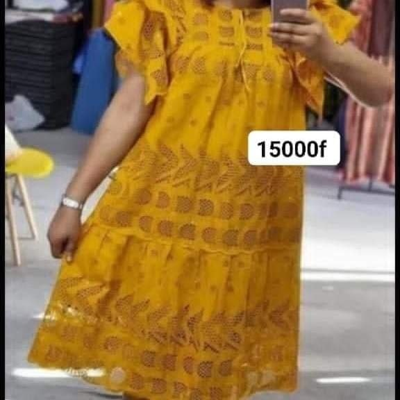 Robe jaune