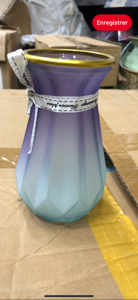 Petite vase pour les fleurs