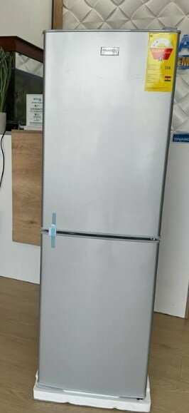  FREEZER-REFRIGERATOR