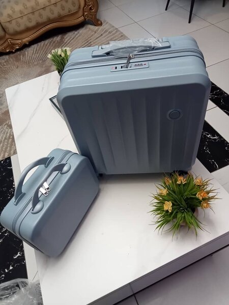 Quslity travelling bag