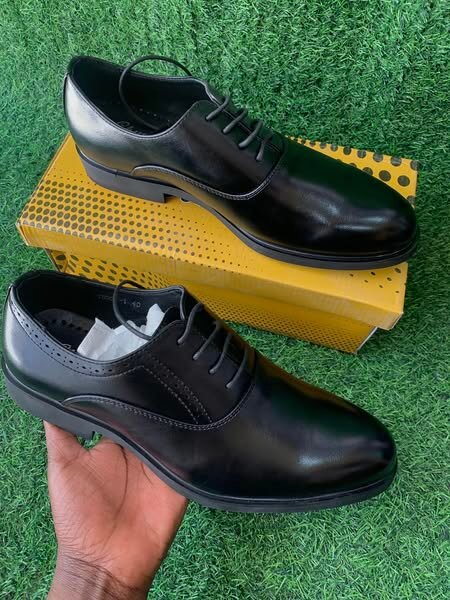 MEN’S SMART SHOES
