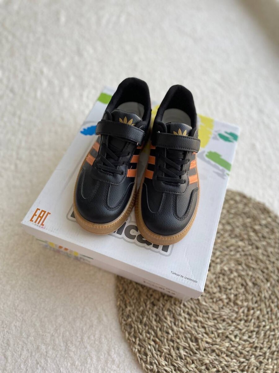 Кроссовки Samba Adidas реплика люксовая