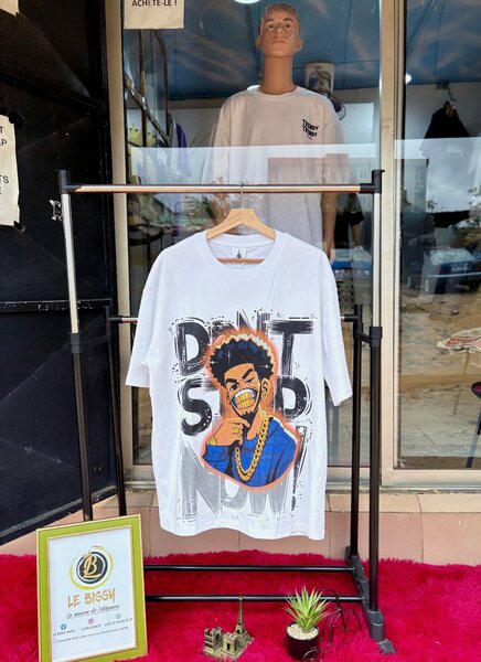 T-shirt à message "Don't Stop Me Now!"
