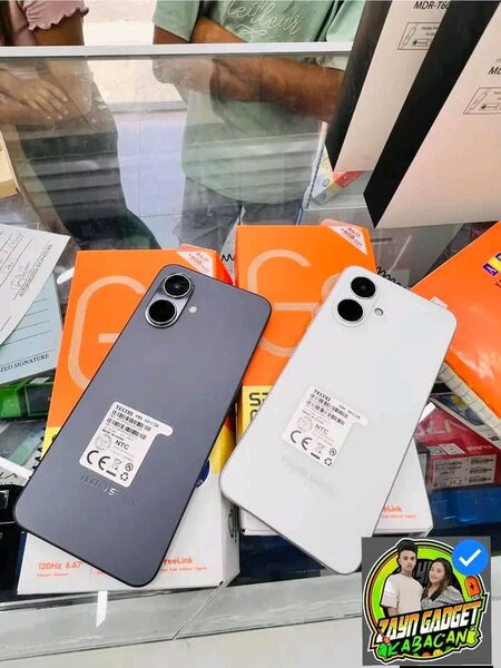 Smartphones Android 6.7" 128GB