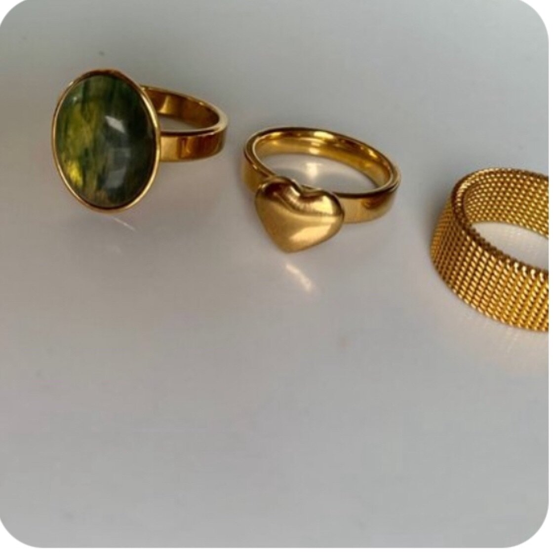 Imprint Aesthetic Christmas