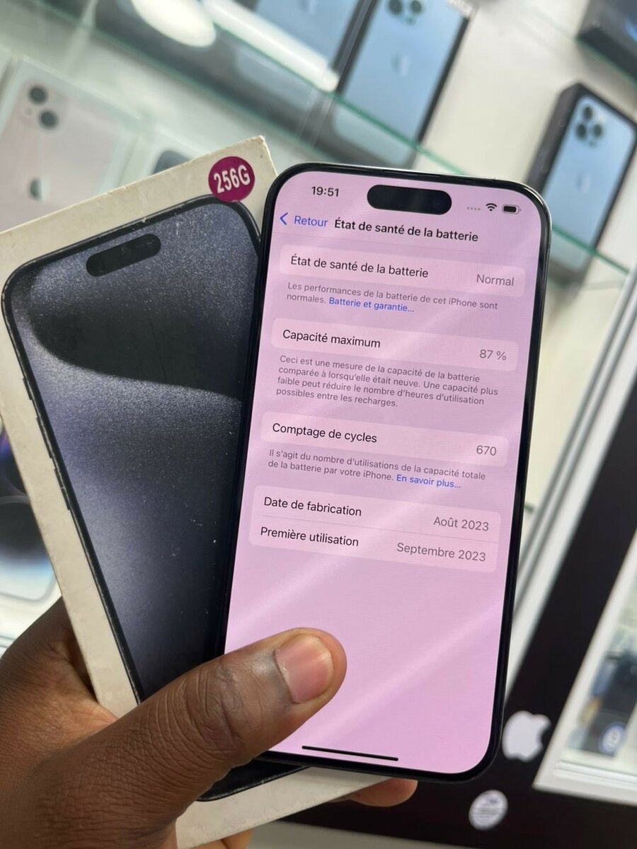 iPhone 15 pro max 256Go
