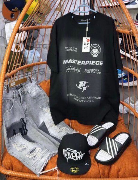 T-shirt imprimé tendance