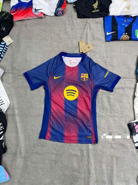 Maillots de Football Barcelone